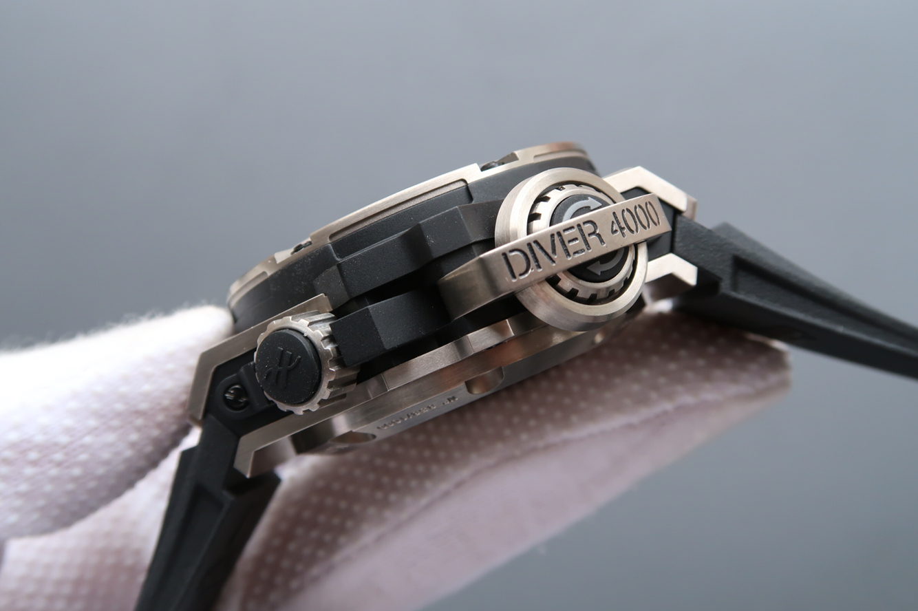 V6廠宇舶Hublot 繫列King Power Oceanographic 4000腕錶731.NX.1190.RX￥4480-高仿錶