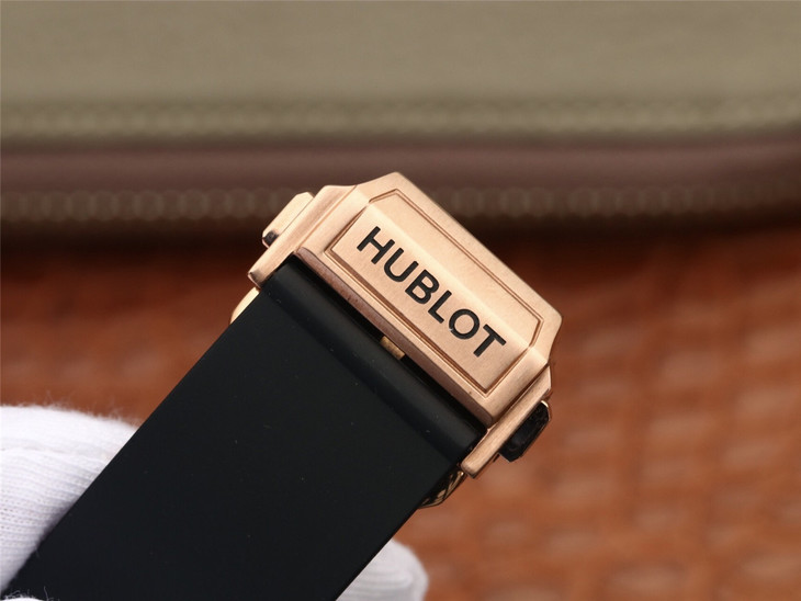 恆寶Hublot 宇舶大爆炸繫列BIG BANG 305.PM.131.RX真陀飛輪手錶價格￥8800-高仿錶