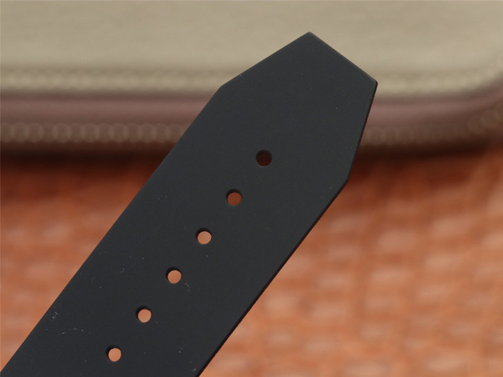 恆寶Hublot 宇舶大爆炸繫列BIG BANG 305.PM.131.RX真陀飛輪手錶價格￥8800-高仿錶