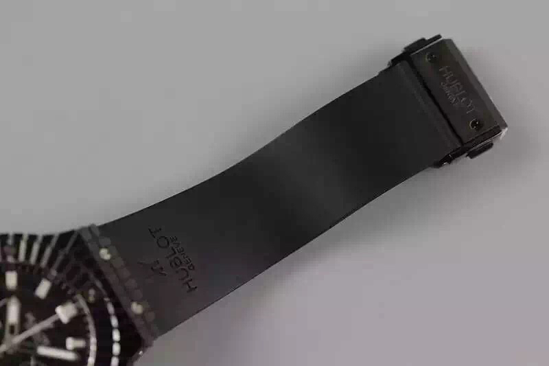 V6宇舶 宇宙大爆炸繫列 黑色腕錶￥3880-高仿錶