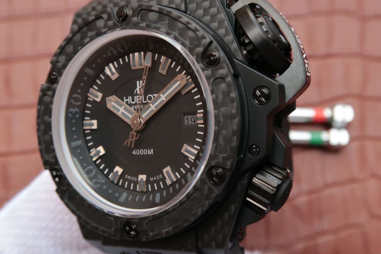 V6廠宇舶Hublot 繫列King Power Oceanographic 4000腕錶731.QX.1140.RX 鍛造碳纖維￥5580-高仿錶