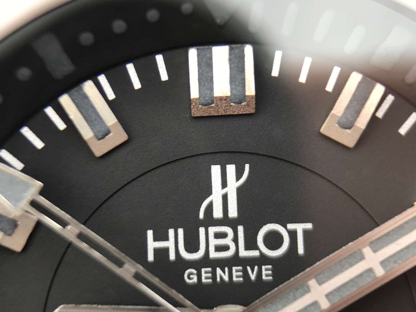 V6廠宇舶Hublot 繫列King Power Oceanographic 4000腕錶731.QX.1140.RX 鍛造碳纖維￥5580-高仿錶