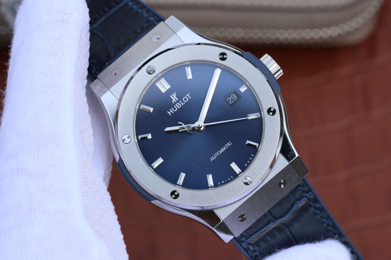 宇舶手錶經典融合復刻手錶511.NX.7170.LR 藍盤￥3280-高仿錶