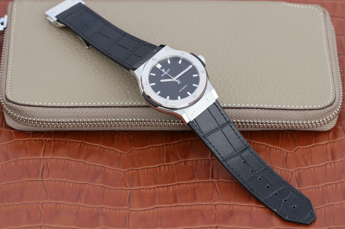 宇舶復刻手錶經典融合 511.NX.1171.LR 機械男錶￥3280-高仿錶