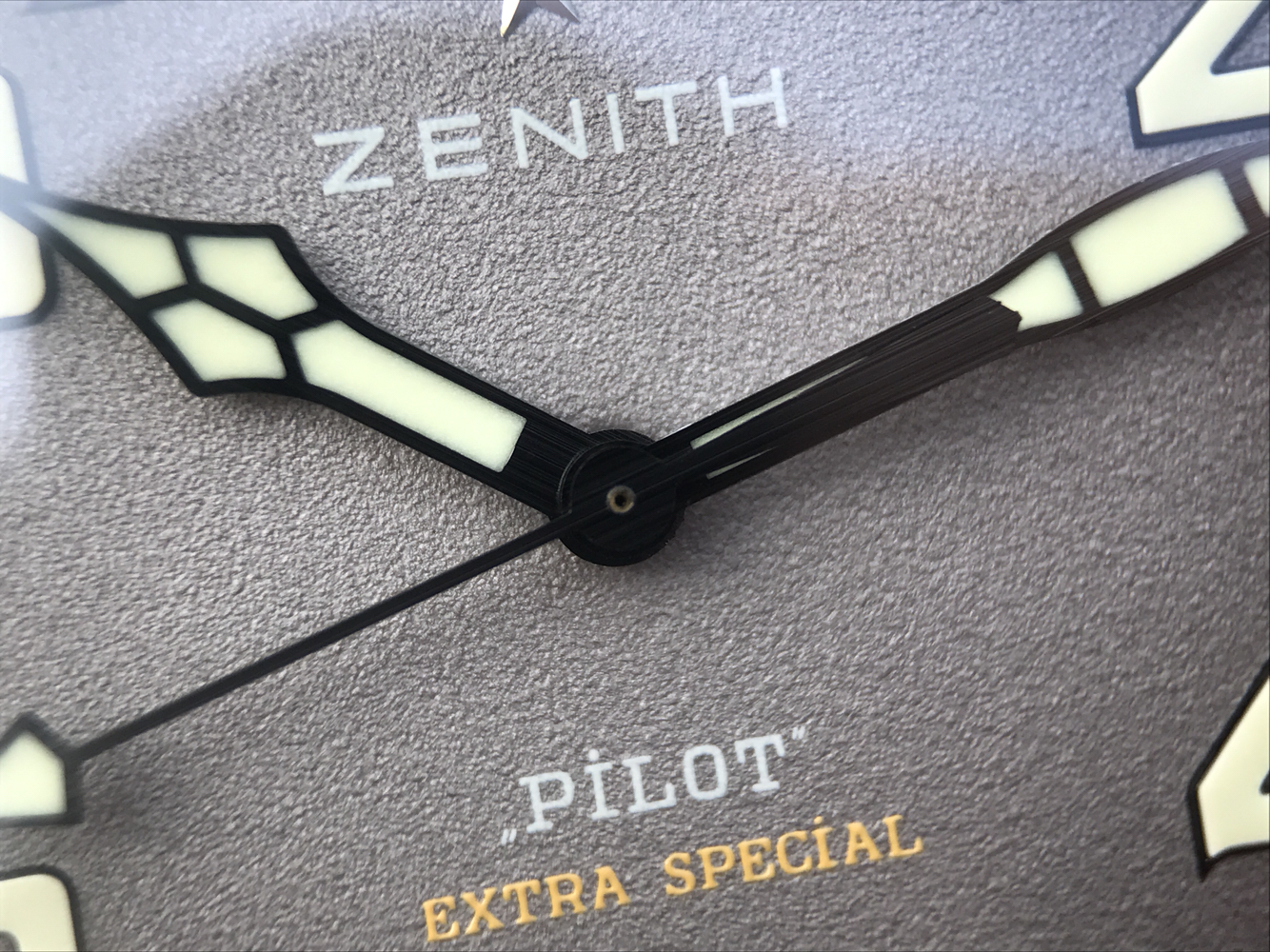 高仿真力時飛行員繫列 XF真力時飛行員繫列11.1940.679 / 91.C807復古大飛¥2980-高仿錶 高仿真力時飛行員繫列 XF真力時飛行員繫列11.1940.679 / 91.C807復古大飛¥2980-高仿錶