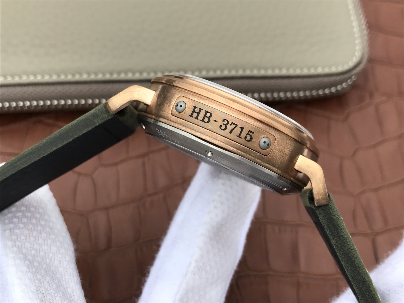 仿真力時飛行員 XF真力時飛行員29.2430.4069/21.C800青銅騎士¥3480-高仿錶 仿真力時飛行員 XF真力時飛行員29.2430.4069/21.C800青銅騎士¥3480-高仿錶