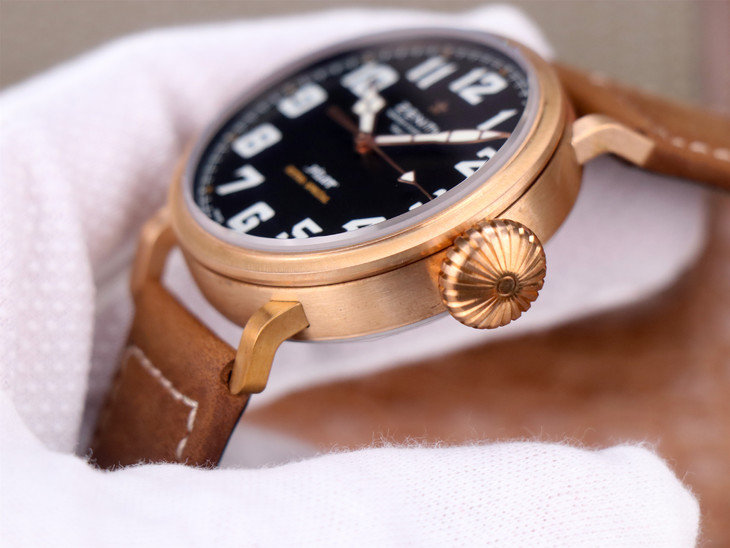 真力時青銅計時大飛1比1復刻 sv真力時飛行員29.2430.679/21.C753￥3480-高仿錶