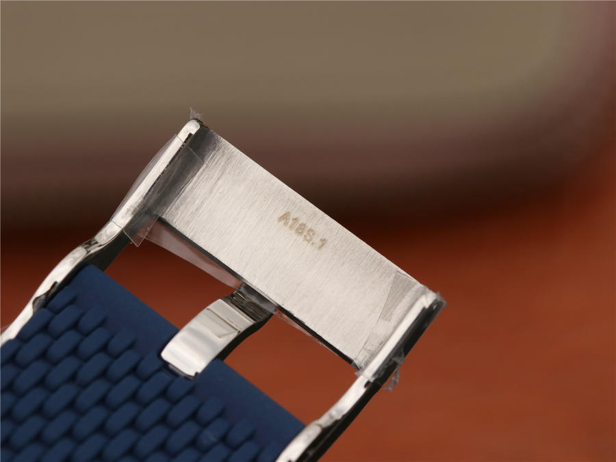 百年靈超級海洋復刻手錶 OM百年靈超級海洋44AB2030161C1S1￥3180-高仿錶