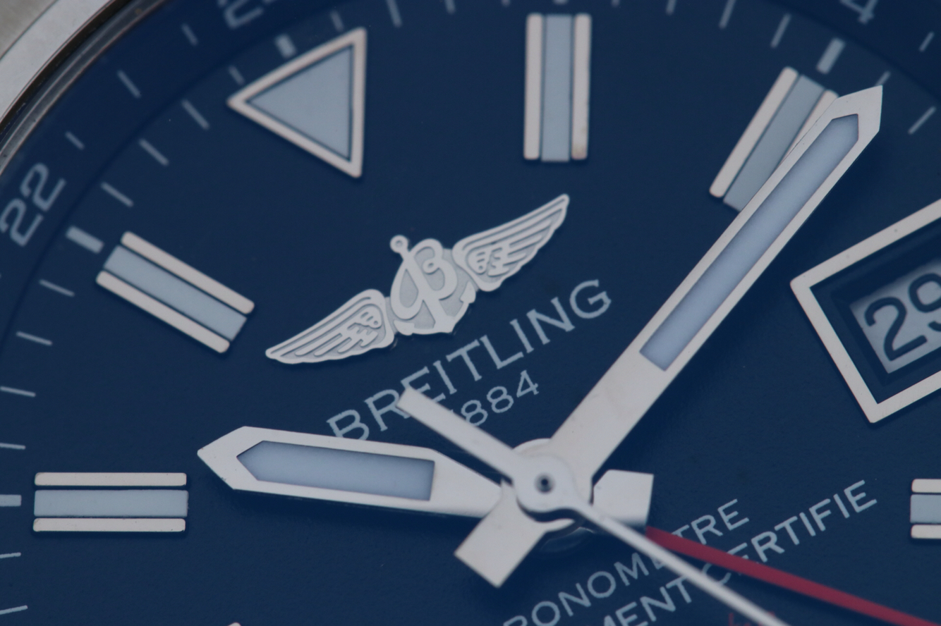 仿百年靈復仇者 GF百年靈復仇者二代A3239011￥3480-高仿錶