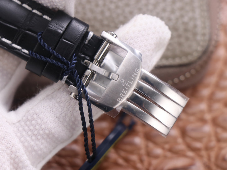 百年靈璞雅gf復刻錶 GF廠百年靈璞雅繫列AB0118221G1P1￥3680-高仿錶