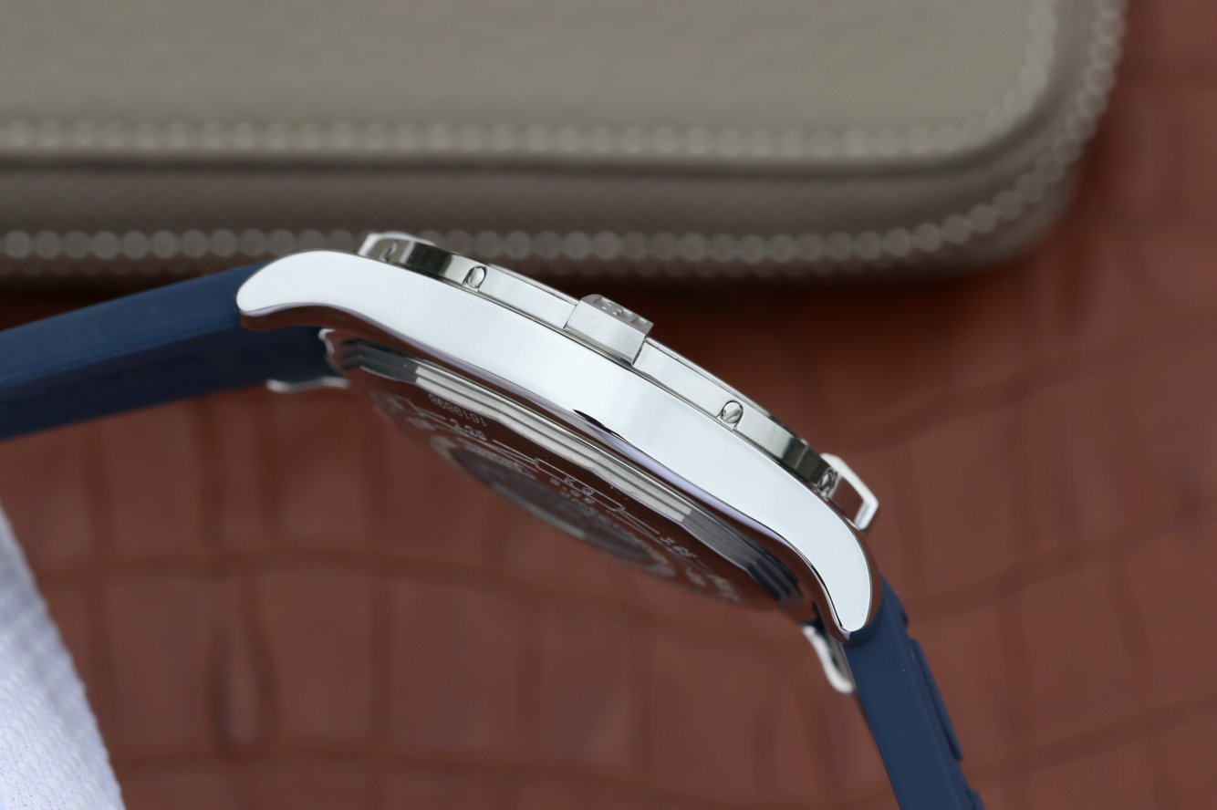 高仿百年靈復仇者二代 GF百年靈復仇者二代A3239011¥3480-高仿錶 高仿百年靈復仇者二代 GF百年靈復仇者二代A3239011¥3480-高仿錶