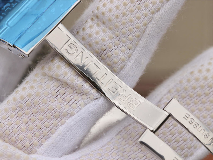 百年靈 超級海洋 1比1高仿 GF百年靈超級海洋文化二代42AB2010121B1A1￥3180-高仿錶