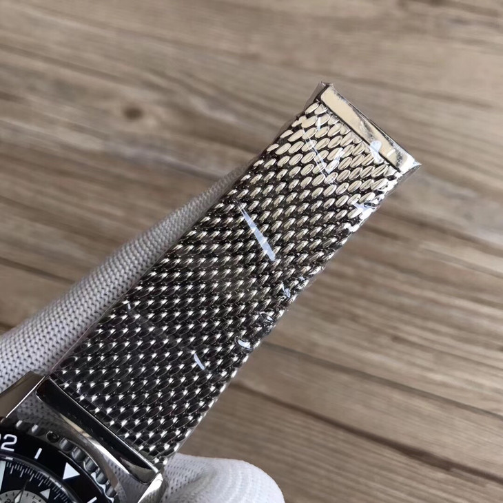 1比1復刻百年靈 航空飛行計時繫列Y2431012/BE10/152A￥4480-高仿錶