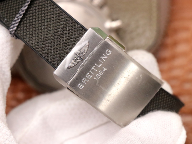 1比1高仿百年靈復仇者機械錶 v9百年靈復仇者E1338310.M534.253S.E20DSA.2¥4480-高仿錶 1比1高仿百年靈復仇者機械錶 v9百年靈復仇者E1338310.M534.253S.E20DSA.2¥4480-高仿錶