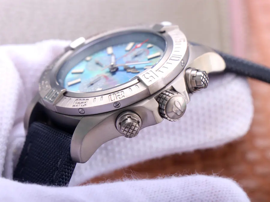 一比一高仿百年靈復仇者價格 BLS廠百年靈復仇者二代美國特別版￥3880-高仿錶