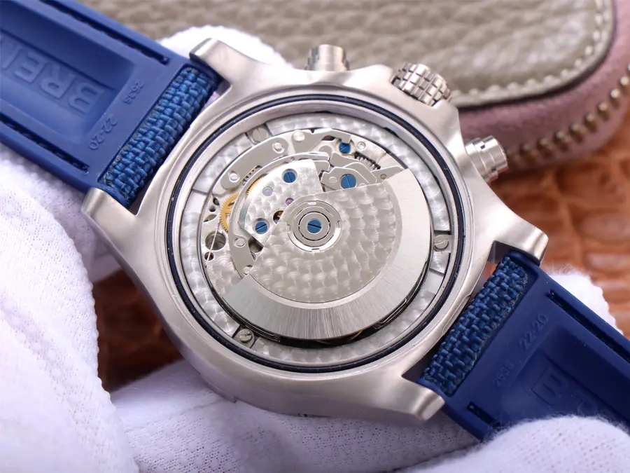 一比一高仿百年靈復仇者二代 BLS廠百年靈復仇者二代美國特別版￥3880-高仿錶