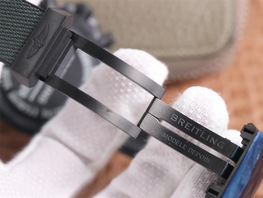 百年靈海狼復刻手錶 GF廠百年靈海狼V2重生版¥3880 -高仿錶 百年靈海狼復刻手錶 GF廠百年靈海狼V2重生版¥3880 -高仿錶