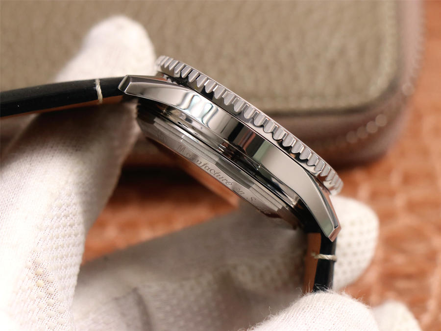 復刻手錶的百年靈 V9廠百年靈航空計時繫列B01航空特別版手錶￥3880-高仿錶