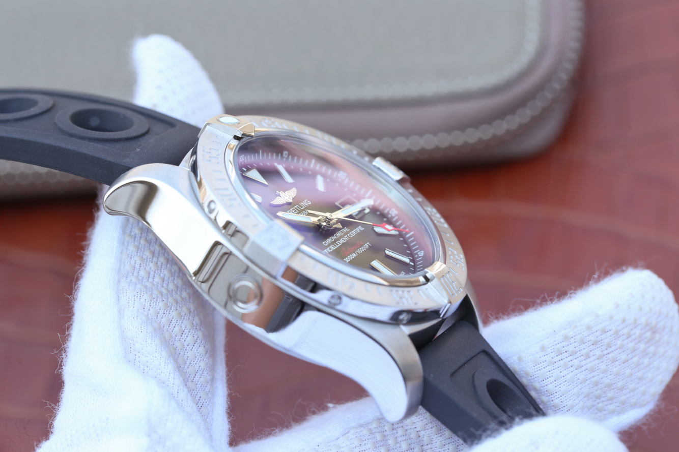 百年靈復仇者精仿 GF百年靈復仇者二代深潛海狼A1733010/BA05¥3480-高仿錶 百年靈復仇者精仿 GF百年靈復仇者二代深潛海狼A1733010/BA05¥3480-高仿錶