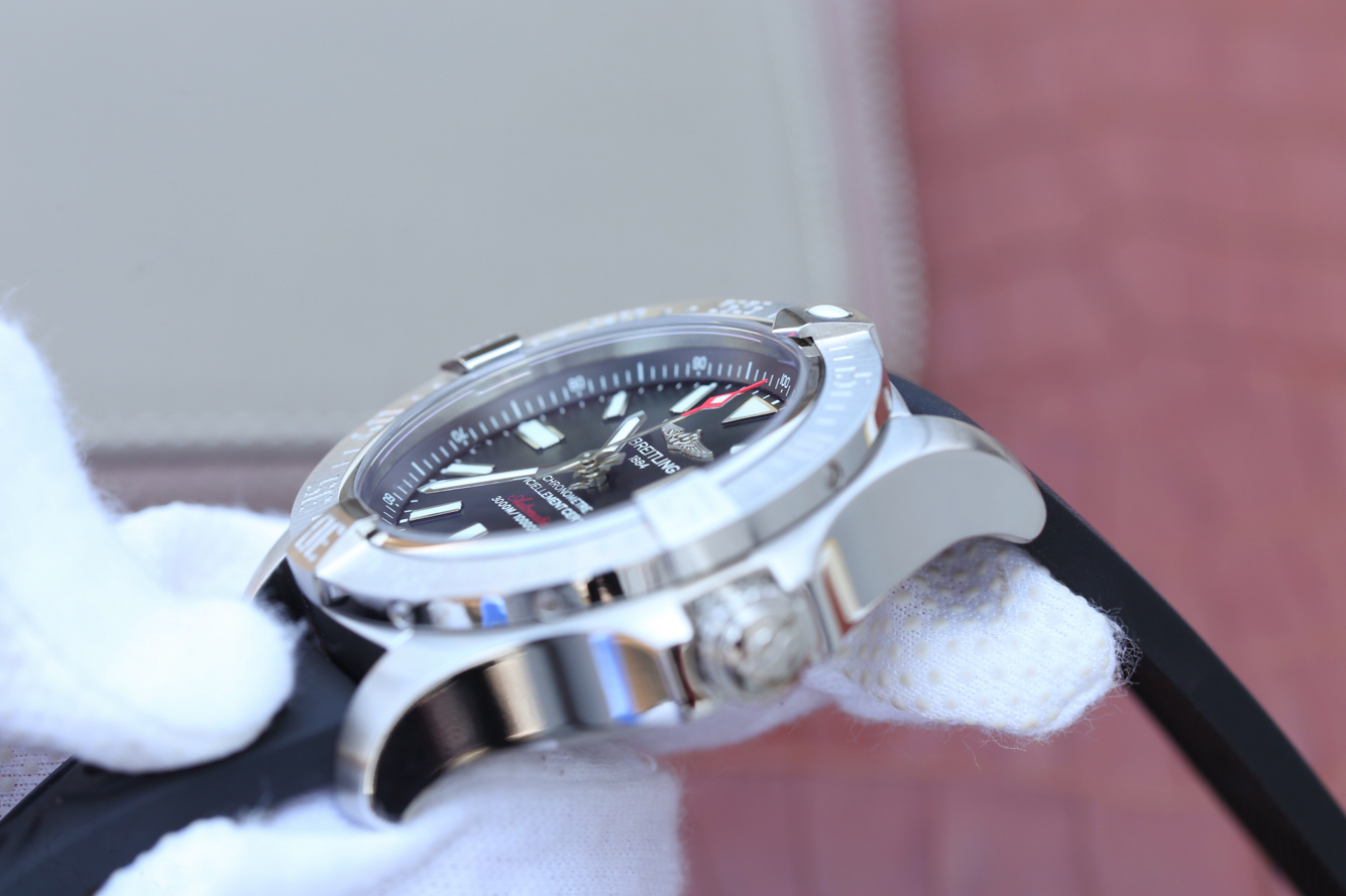 百年靈復仇者精仿 GF百年靈復仇者二代深潛海狼A1733010/BA05¥3480-高仿錶 百年靈復仇者精仿 GF百年靈復仇者二代深潛海狼A1733010/BA05¥3480-高仿錶