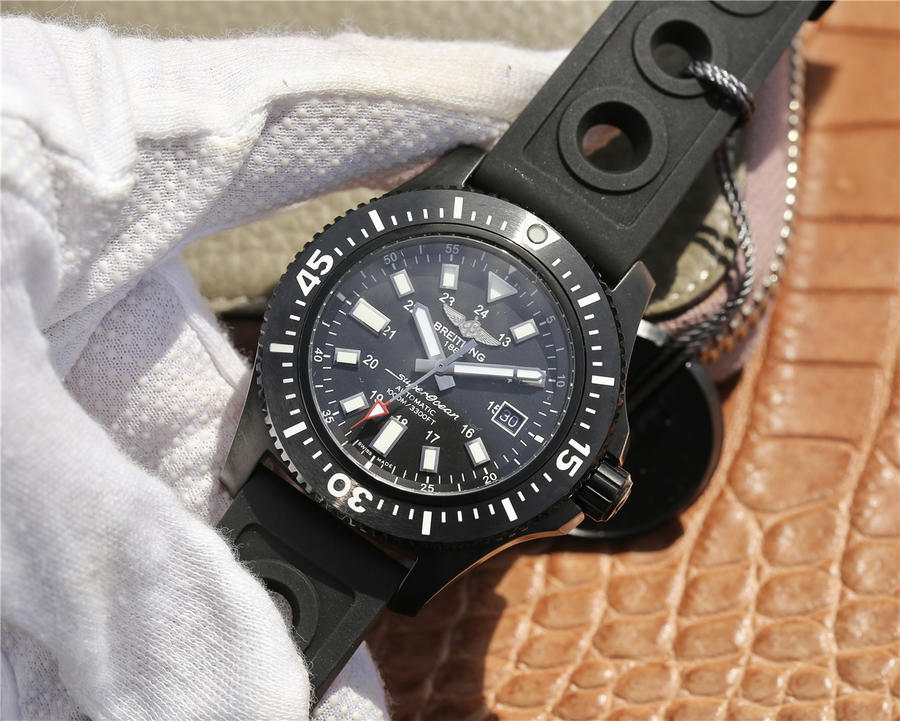 百年靈海洋仿 百年靈超級海洋男士腕錶¥3480-高仿錶 百年靈海洋仿 百年靈超級海洋男士腕錶¥3480-高仿錶