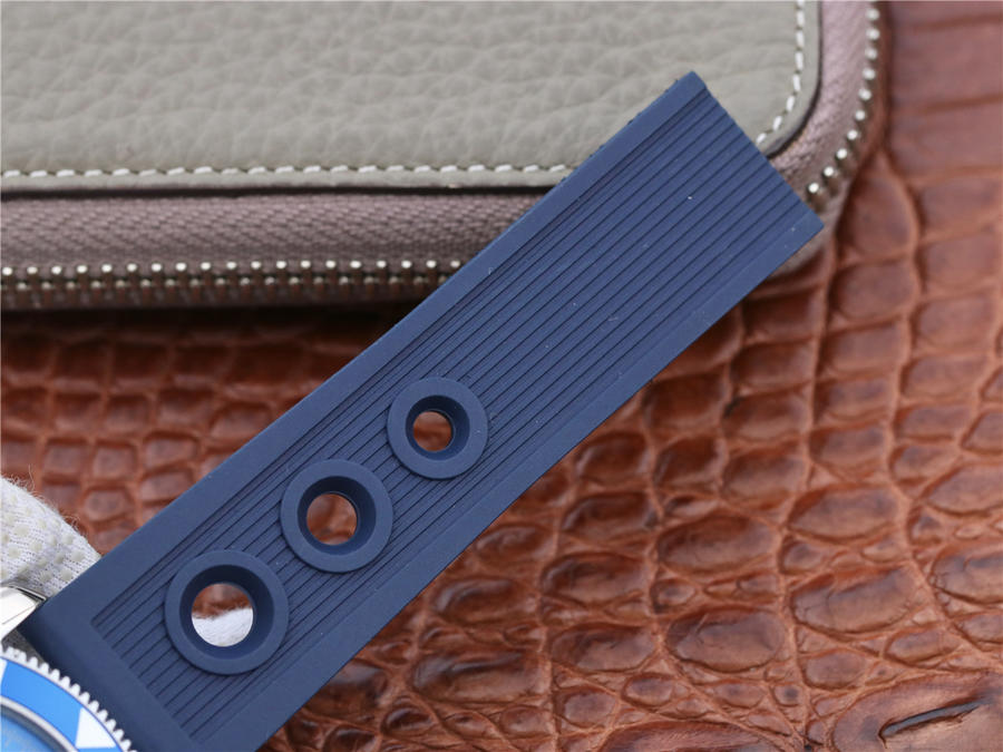 百年靈超級海洋二代仿錶 OM百年靈超級海洋繫列計時男士腕錶¥3680-高仿錶 百年靈超級海洋二代仿錶 OM百年靈超級海洋繫列計時男士腕錶¥3680-高仿錶