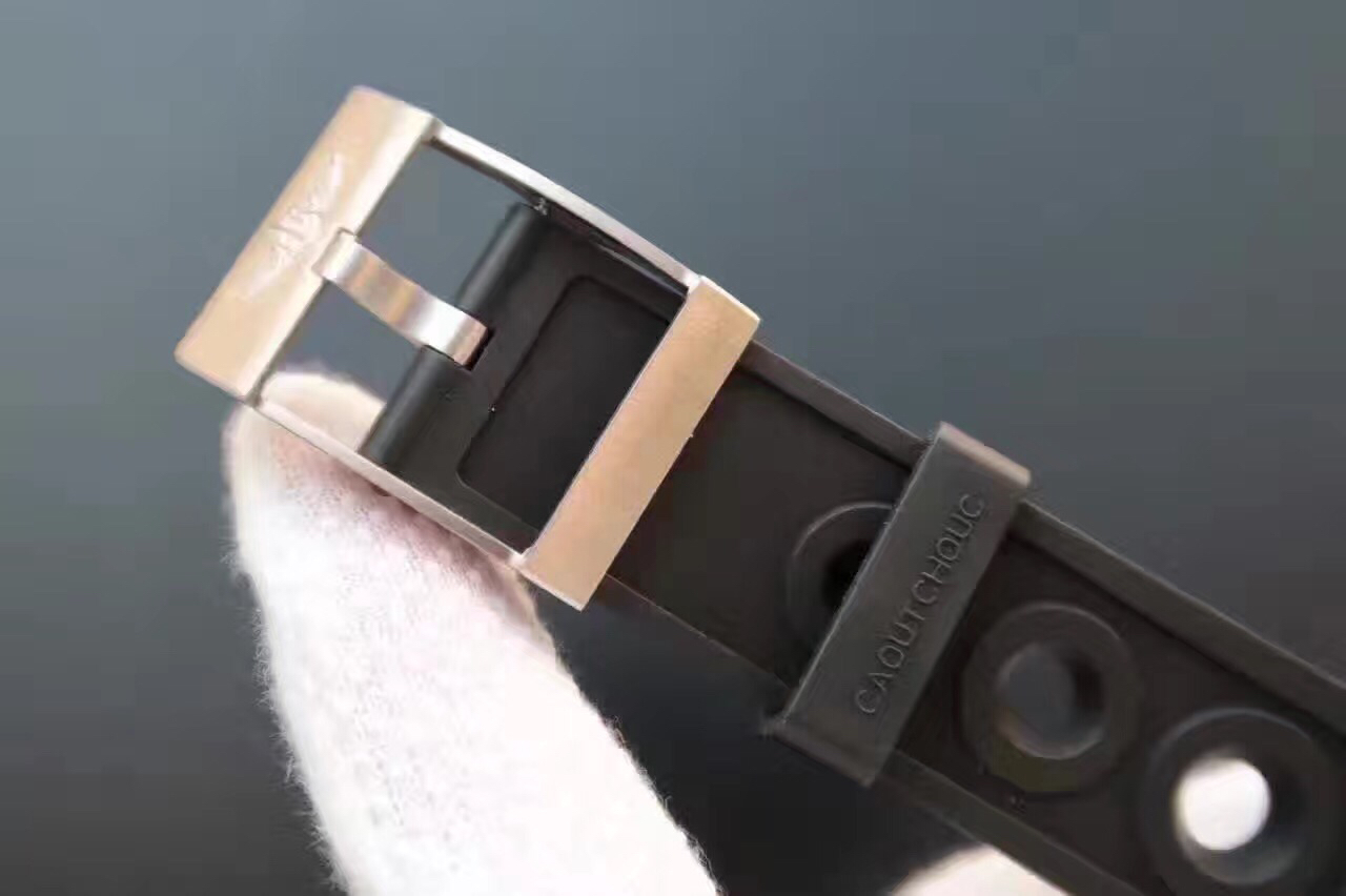 百年靈超級海洋復刻手錶 百年靈超級海洋二代A17392D7/BD68/227S/A20SS.1￥3480-高仿錶