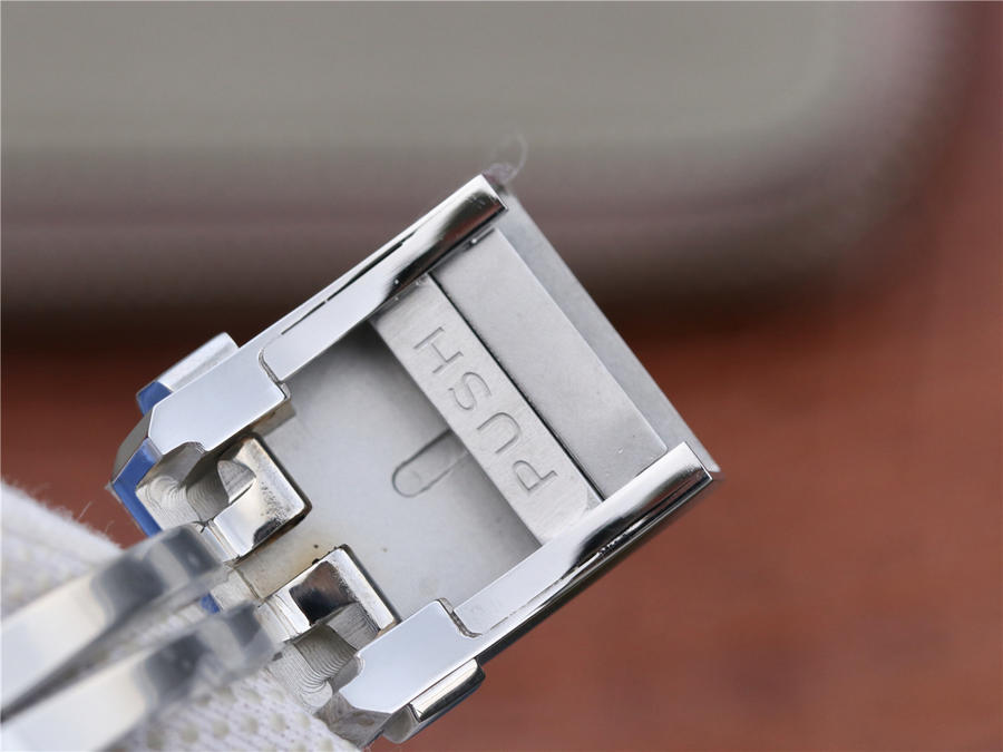 百年靈超級海洋文化復刻手錶 OM百年靈超級海洋繫列計時男士腕錶￥3880-高仿錶