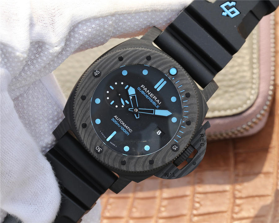 精仿沛納海手錶 VS沛納海SUBMERSIBLE繫列PAM01616￥3680-高仿錶