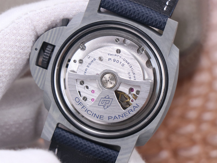 1比1復刻沛納海1663 vs沛納海pam01663 漸變“煙熏藍” 價格￥3680-高仿錶