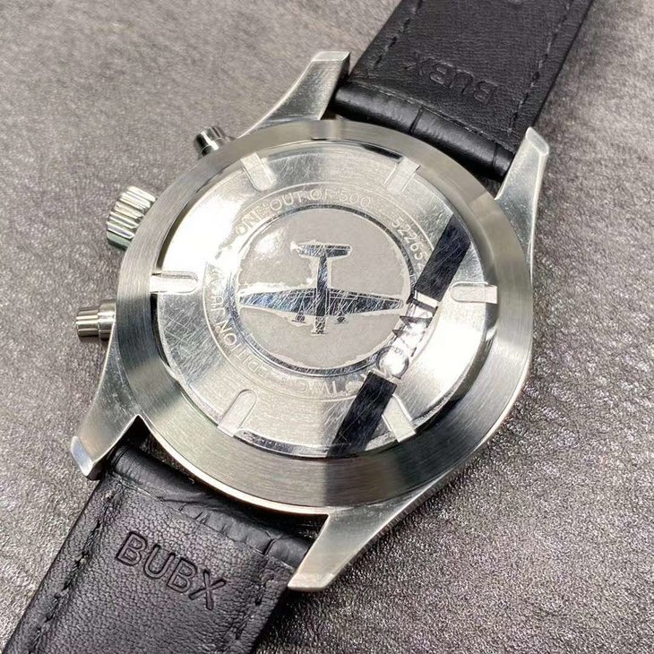 萬國飛行員一比一高仿男士手錶 zf廠萬國噴火戰機IW387809￥3480-高仿錶