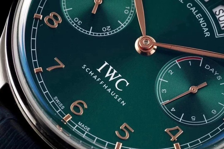 1比1復刻萬國男錶 葡萄牙繫列az IW503510 綠盤 自動機械錶￥3480-高仿錶