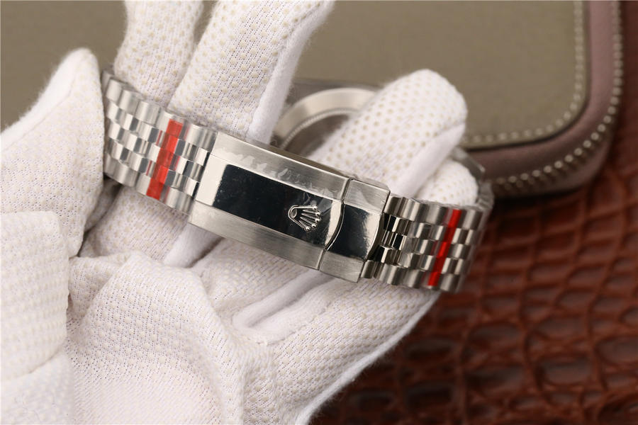 勞力士星期日誌 復刻手錶 n廠日誌126300￥3280-高仿錶