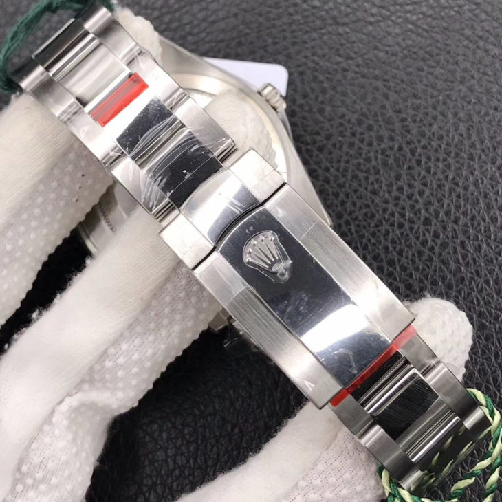 勞力士1比1復刻日誌錶 vs勞力士日誌型 126334 灰盤￥4580-高仿錶