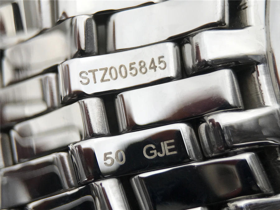 歐米茄款蝶飛復刻手錶 TW歐米茄蝶飛424.10.40.20.03.001¥3180-高仿錶 歐米茄款蝶飛復刻手錶 TW歐米茄蝶飛424.10.40.20.03.001¥3180-高仿錶