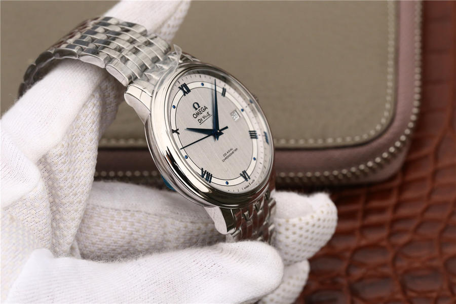 復刻手錶歐米茄蝶飛測評 TW歐米茄新碟飛424.10.40.20.02.001￥3180-高仿錶