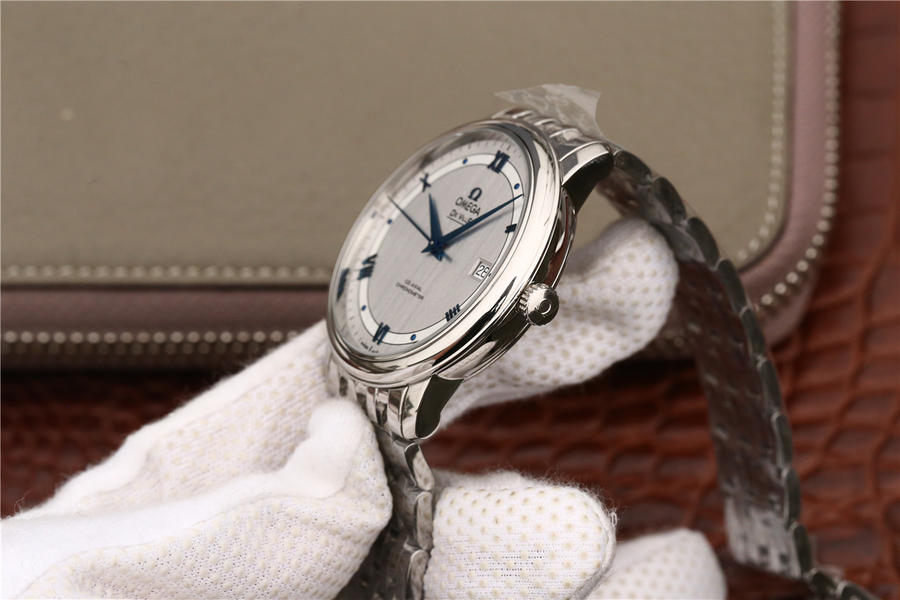 復刻手錶歐米茄蝶飛測評 TW歐米茄新碟飛424.10.40.20.02.001￥3180-高仿錶