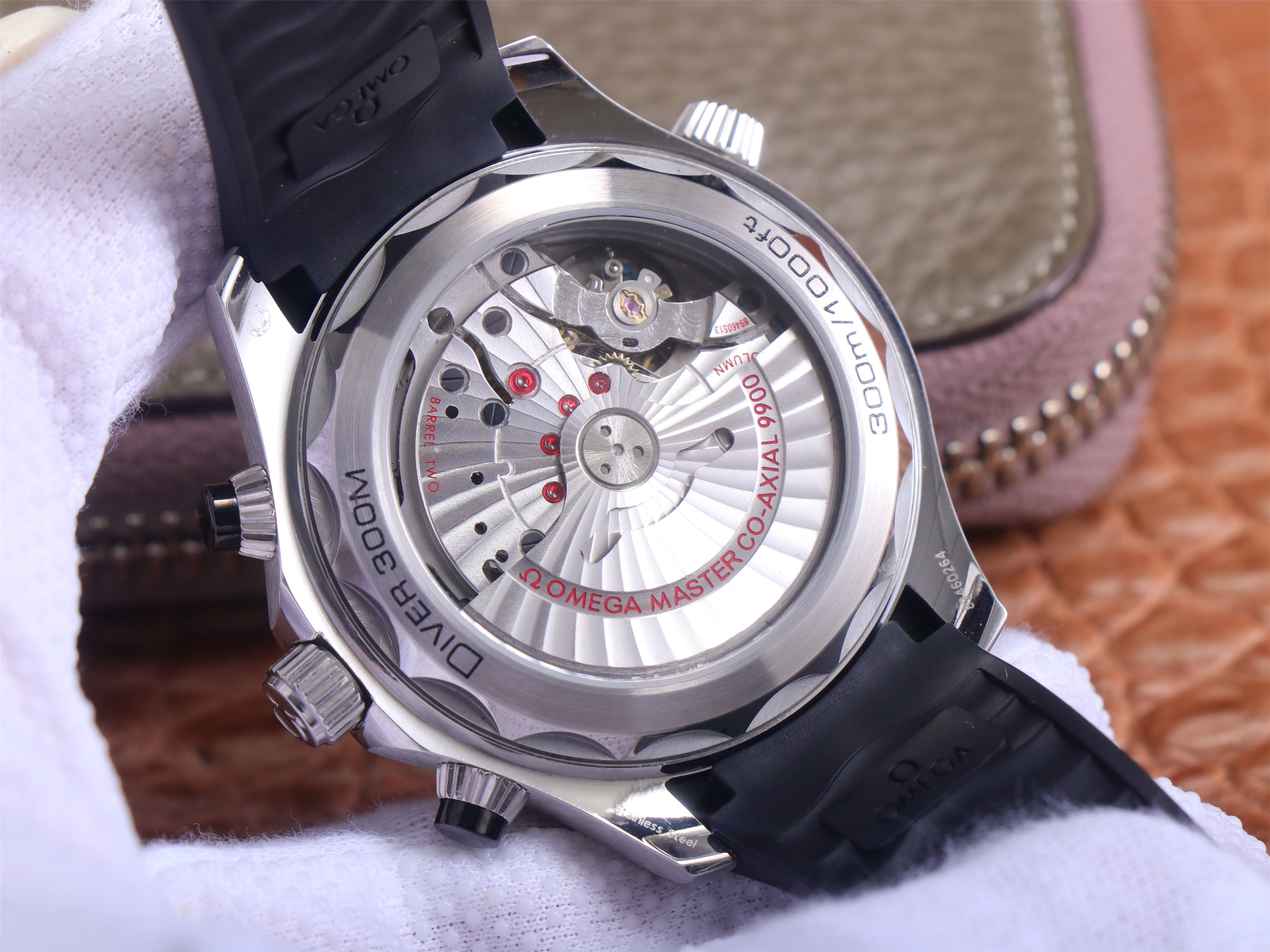 一比一高仿歐米茄新款海馬300m um廠出品 210.32.44.51.01.001一比一高仿錶¥3880-高仿錶 一比一高仿歐米茄新款海馬300m um廠出品 210.32.44.51.01.001一比一高仿錶¥3880-高仿錶