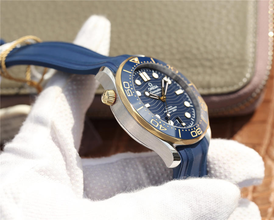 歐米茄海馬300藍色復刻手錶 OM歐米茄海馬210.22.42.20.03.001￥3880-高仿錶