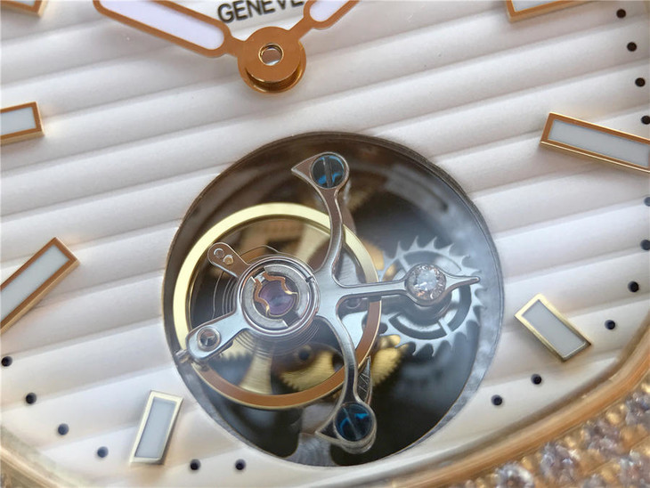 1比1復刻百達翡麗陀飛輪 百達翡麗豪華鸚鵡螺真陀飛輪腕錶￥7580-高仿錶