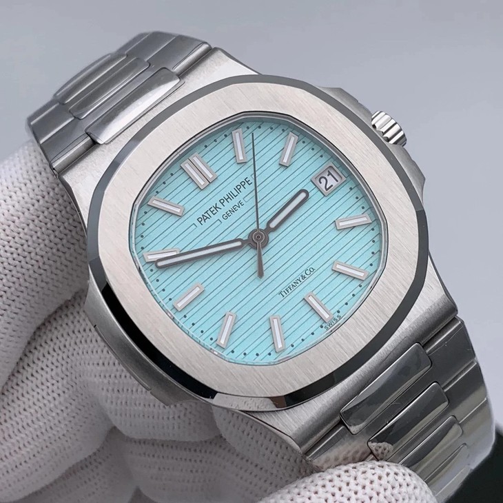 1比1復刻百達翡麗鸚鵡螺蒂芙尼藍 5711 3k出品 經典機械男錶¥4680-高仿錶 1比1復刻百達翡麗鸚鵡螺蒂芙尼藍 5711 3k出品 經典機械男錶¥4680-高仿錶