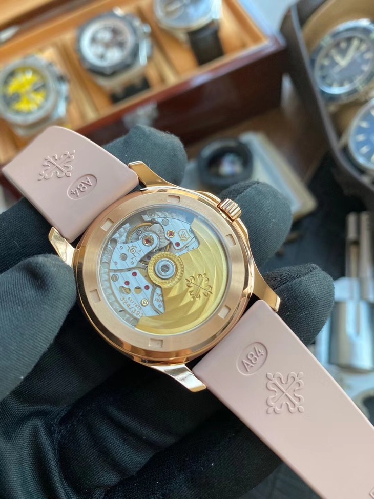 1比1高仿百達翡麗鸚鵡螺女士手錶 5072R-001￥3680-高仿錶