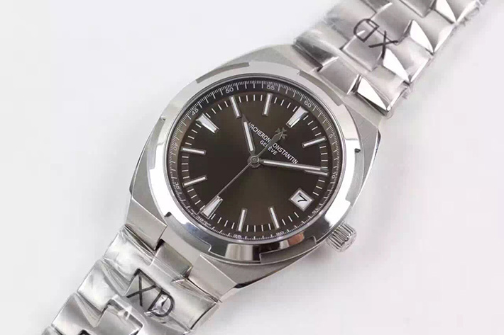 江詩丹頓Vacheron ConstantinOverseas縱橫四海繫列4500V/110A-B146 棕面 男士￥3480-高仿錶