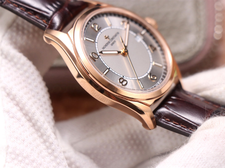 江詩丹頓一比一高仿男錶價格 zf廠江詩丹頓伍陸之型繫列4600E/000R-B441¥3680-高仿錶 江詩丹頓一比一高仿男錶價格 zf廠江詩丹頓伍陸之型繫列4600E/000R-B441¥3680-高仿錶