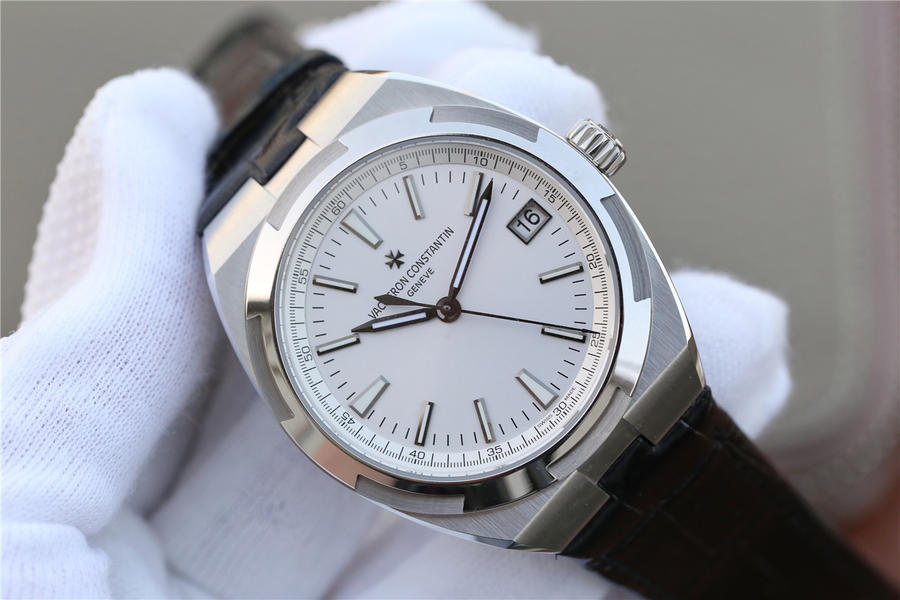 復刻手錶江詩丹頓縱橫四海那個廠好 江詩丹頓縱橫四海繫列4500V男士腕錶￥3480-高仿錶