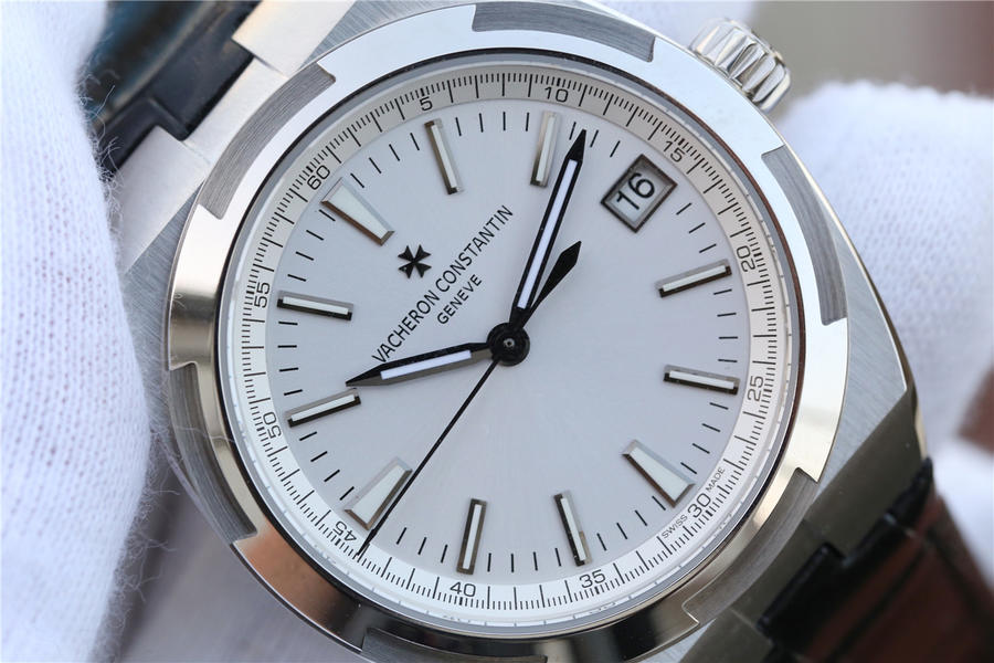 復刻手錶江詩丹頓縱橫四海那個廠好 江詩丹頓縱橫四海繫列4500V男士腕錶￥3480-高仿錶