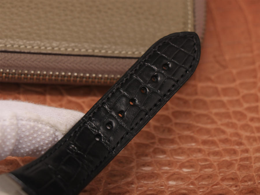 高仿江詩丹頓縱橫四海 TWA 江詩丹頓 縱橫四海多功能腕錶￥3880-高仿錶