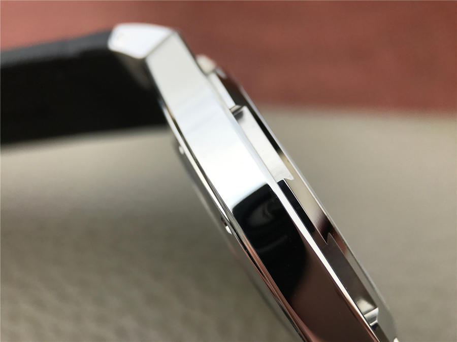 精仿江詩丹頓縱橫四海 JJ江詩丹頓縱橫四海繫列47040¥3680-高仿錶 精仿江詩丹頓縱橫四海 JJ江詩丹頓縱橫四海繫列47040¥3680-高仿錶