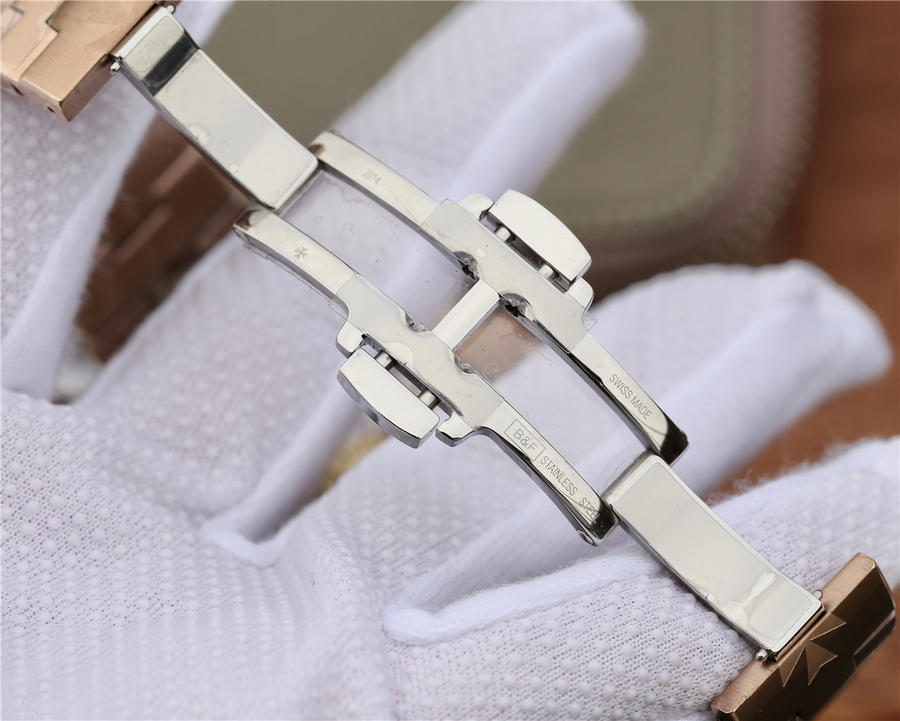 江詩丹頓 縱橫四海 仿 8F江詩丹頓 Overseas￥3680-高仿錶