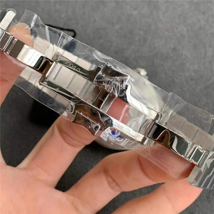 江詩丹頓縱橫四海1比1精仿 mks江詩丹頓縱橫四海繫列47040/B01A-9093￥3980-高仿錶